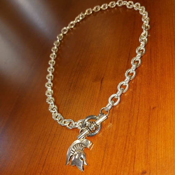 Spartan Helmet Pendant - Picture 3 of 11